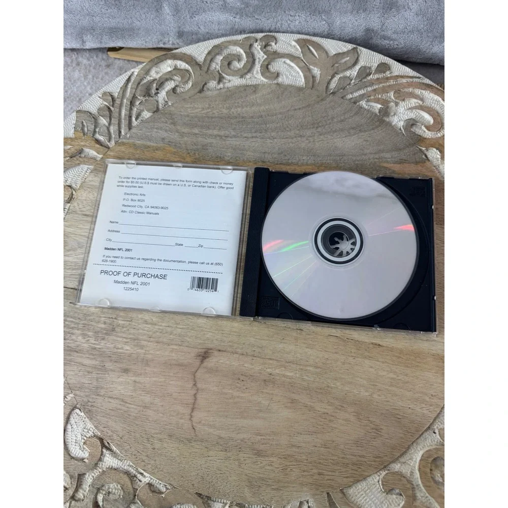 Madden NFL 2001 PC Game CD-ROM EA Sports Eddie‎ George John Madden Vintage 2000